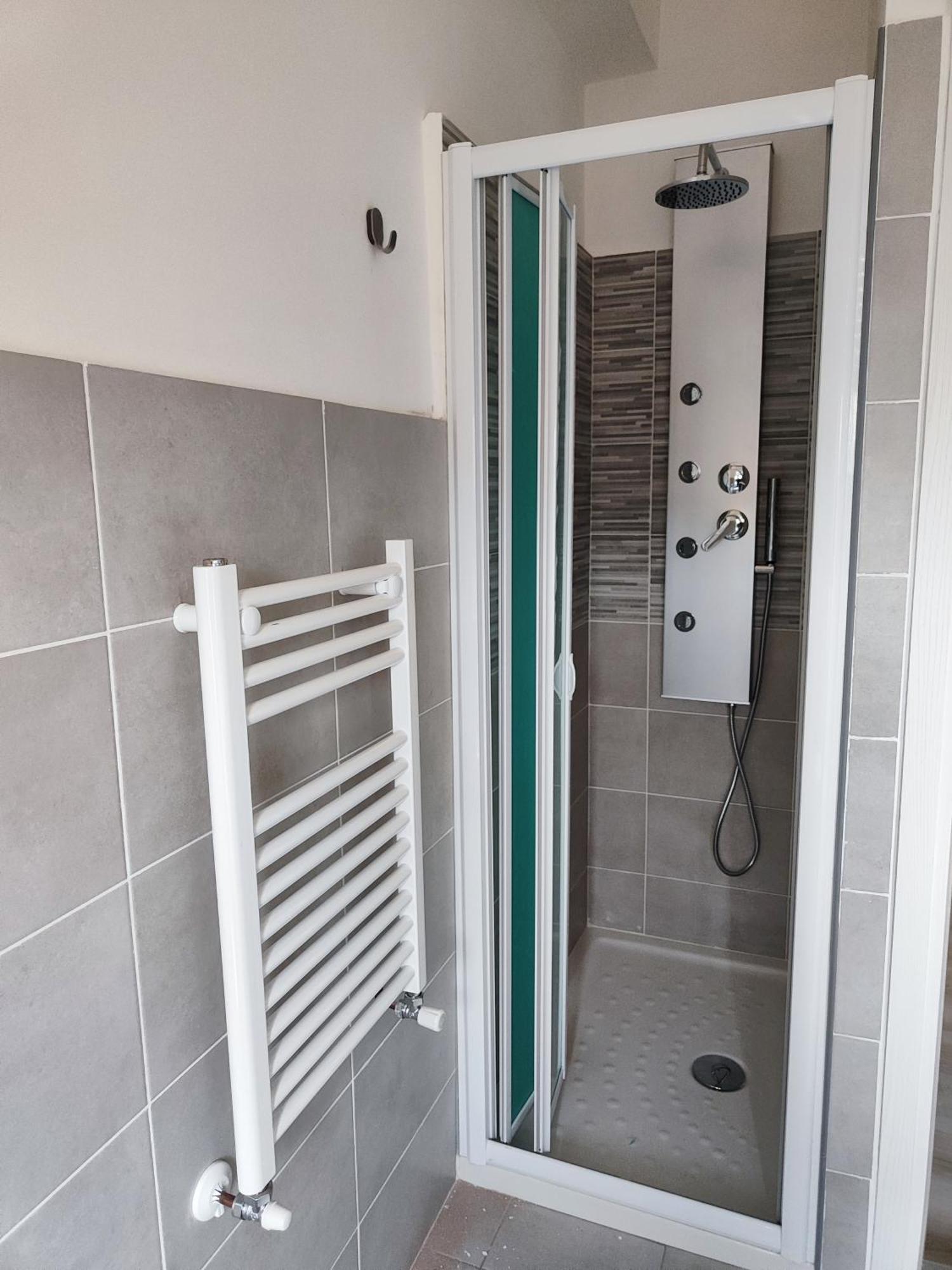 Casa Cornelia Station Apartment Рим Екстериор снимка