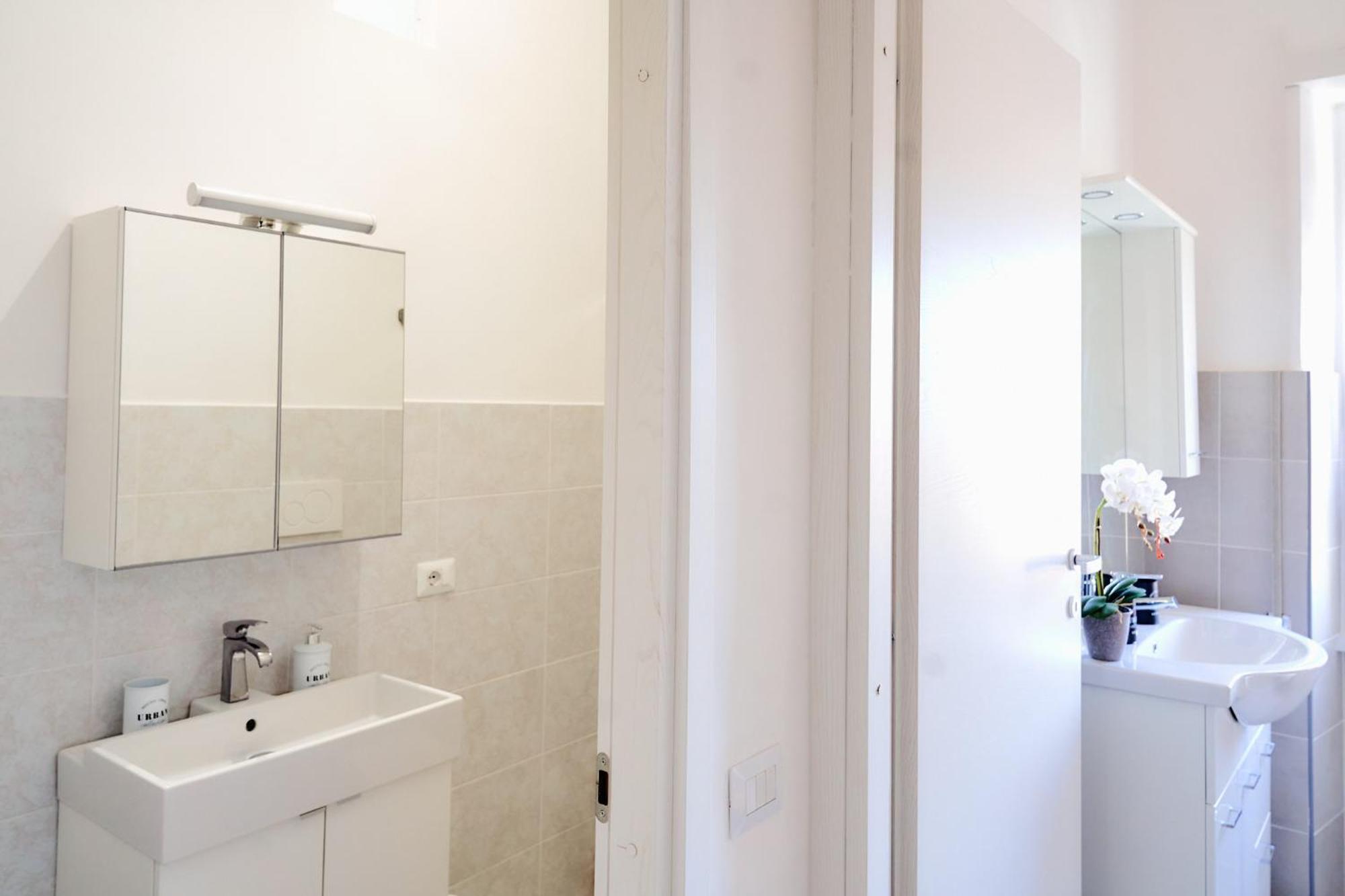 Casa Cornelia Station Apartment Рим Екстериор снимка