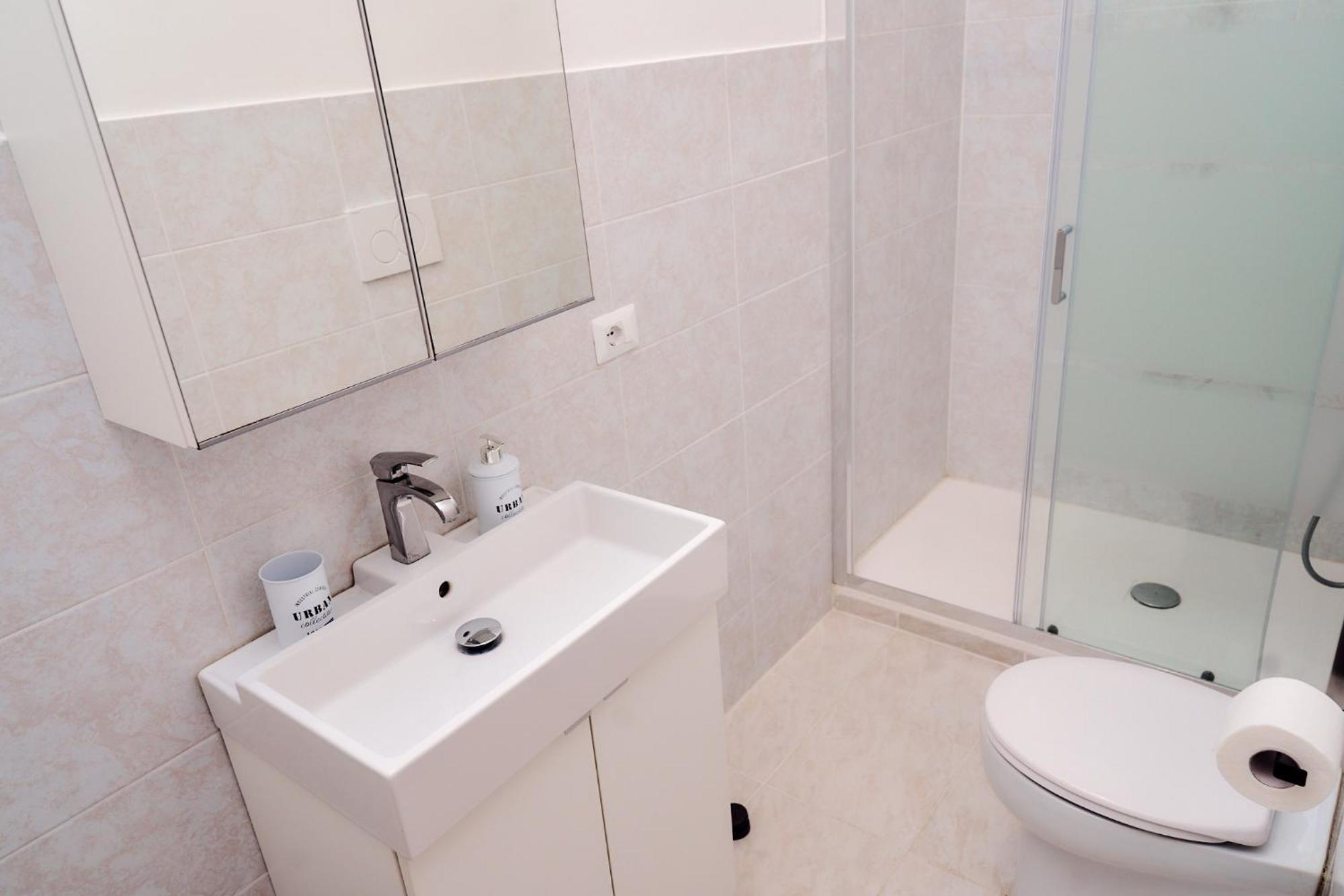 Casa Cornelia Station Apartment Рим Екстериор снимка
